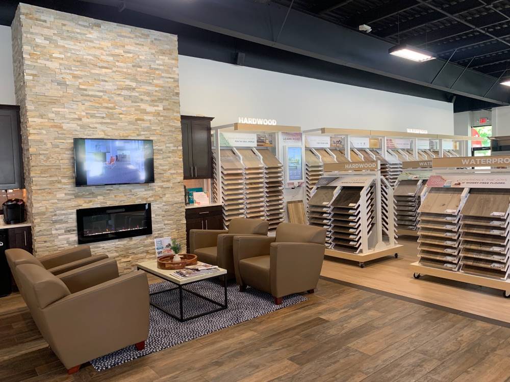 hardwood luxury vinyl laminate waterproof flooring store in wyomissing, PA